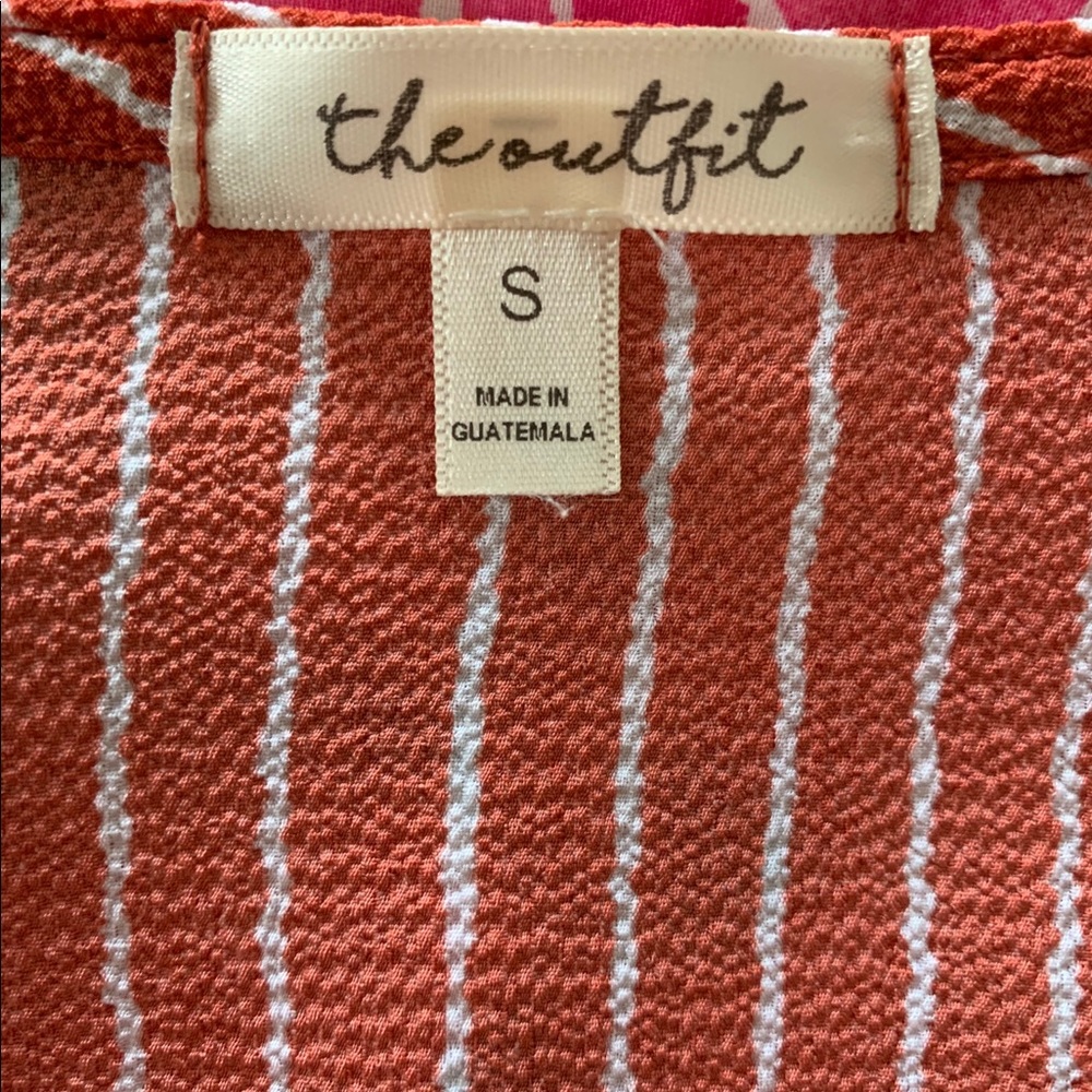 Rust orange top - Picture 3 of 3